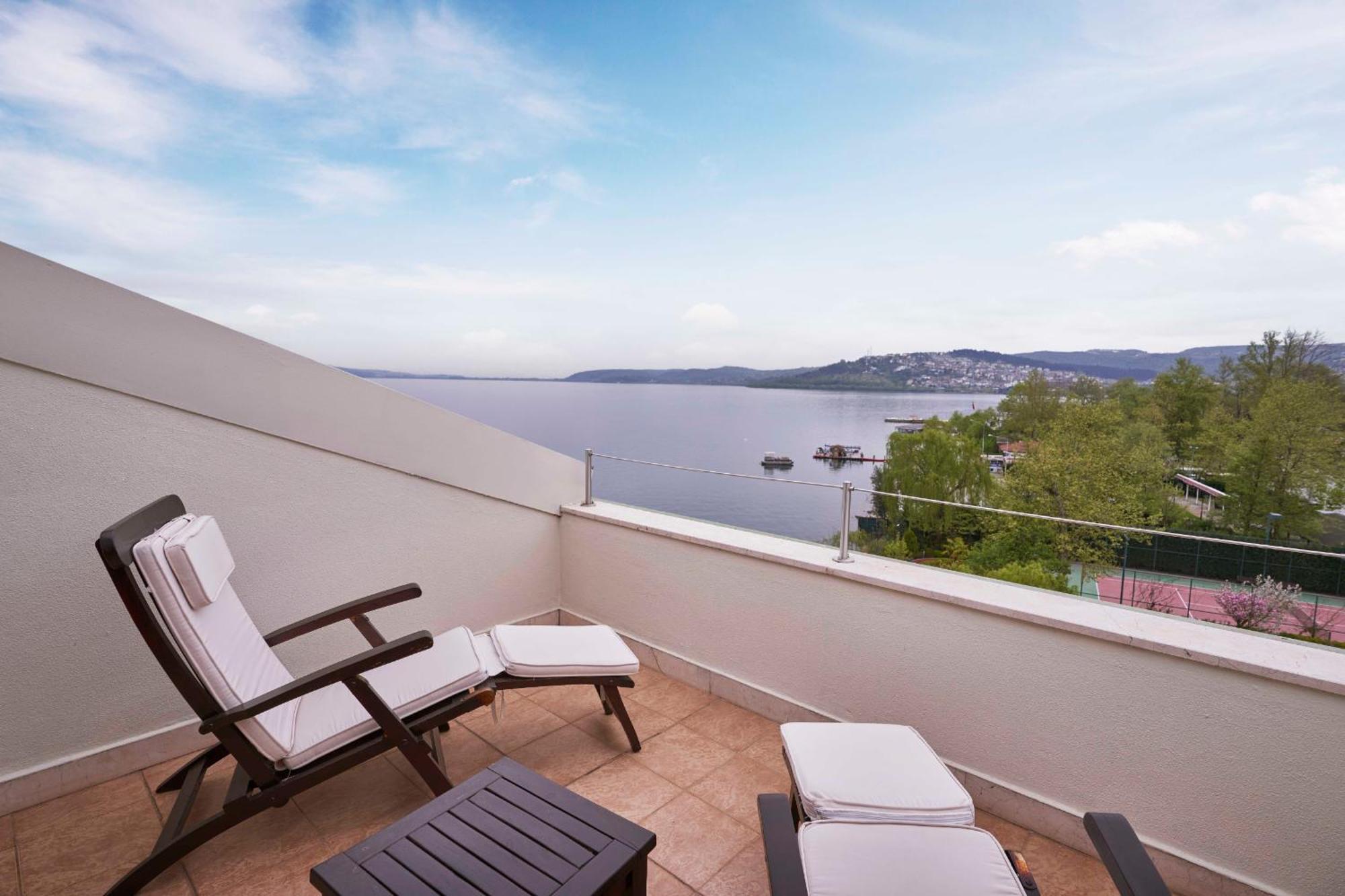 ริชมอนด์ นูอา เวลเนส - สปา เตอร์ซอย โอเตลชิลิก เว ทูริสม์ ยาติริมลารี เอเอส Hotel ซาพานจา ภายนอก รูปภาพ