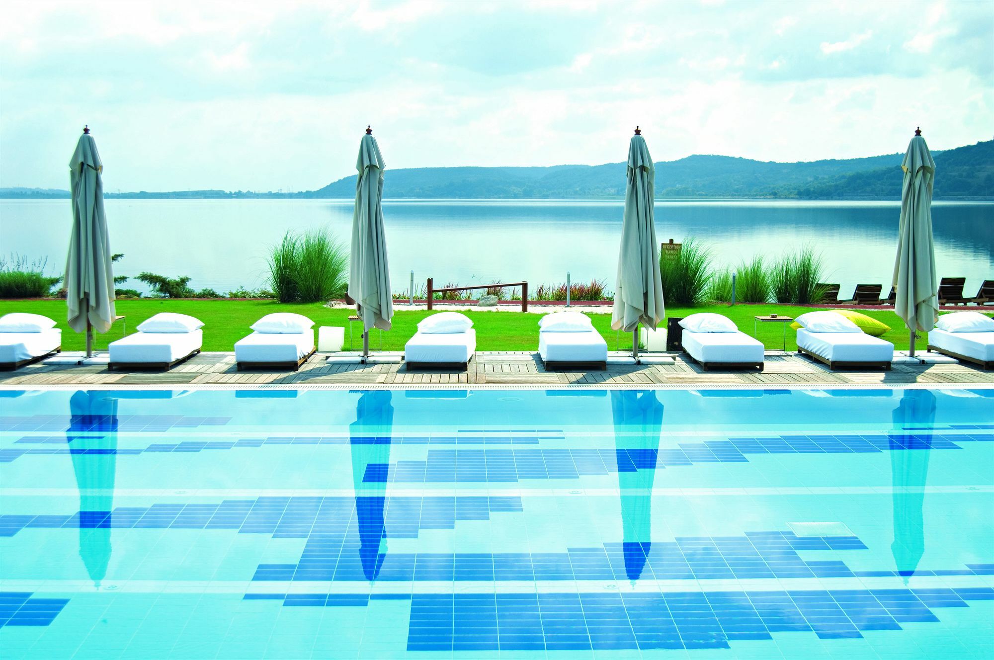 ริชมอนด์ นูอา เวลเนส - สปา เตอร์ซอย โอเตลชิลิก เว ทูริสม์ ยาติริมลารี เอเอส Hotel ซาพานจา ภายนอก รูปภาพ